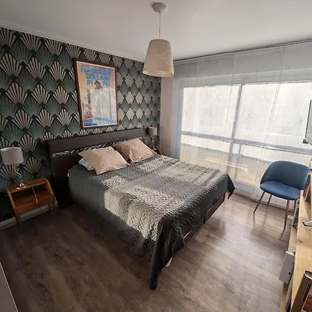 85m2, Hypercentre, Balcon, Parking, Clim Apartment *